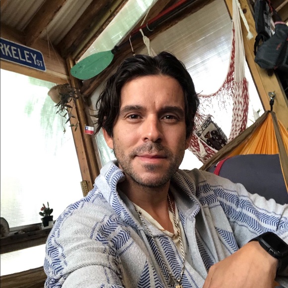 Meet your Posher, Marcos - Picture 6 of 6